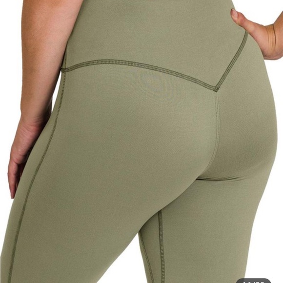 NWT! Fuchsia PLUS BRUSHED MICROFIBER FULL LENGTH HIGH WAIST LEGGINGS - Picture 3 of 3